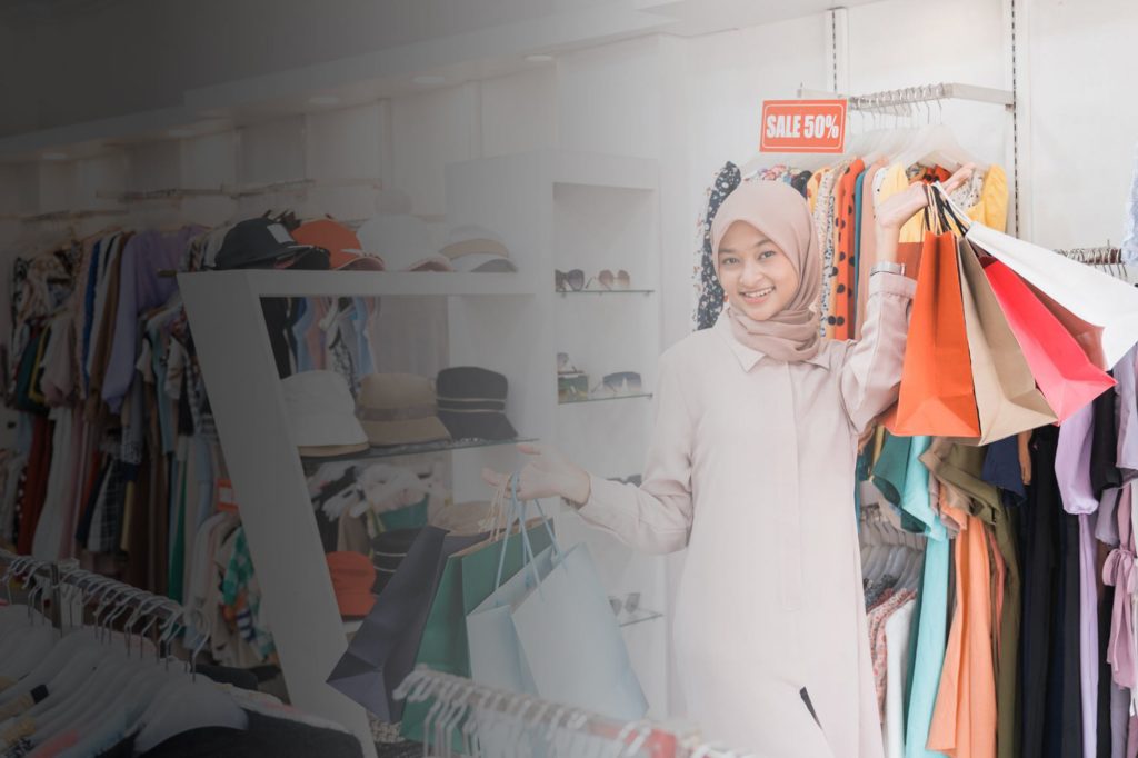 (Ilustrasi seseorang belanja, Sumber: Freepik)