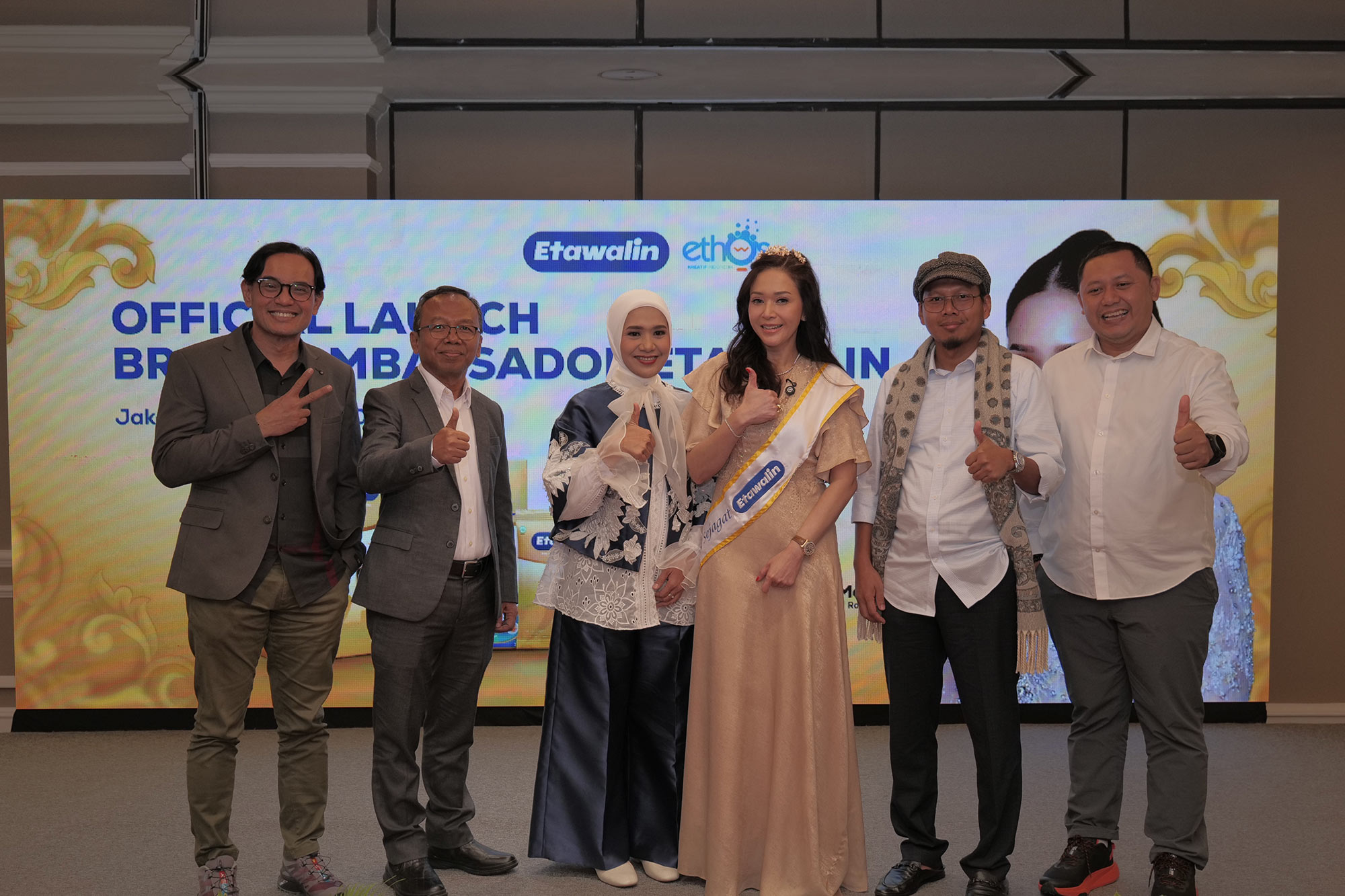 Maia Estianty Dinobatkan jadi RATU SEJAGAT Etawalin, Dukung Semangat “Lebih Kuat Kejar Sehat”