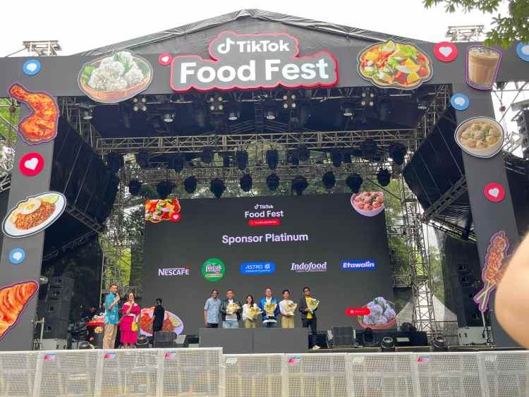 (Sponsor Appreciation Moment Etawalin from TikTok Food Fest 2026, Sumber: Tim Etawalin)